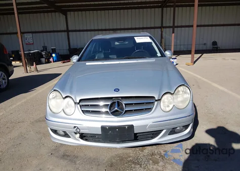 2006 Mercedes-Benz Clk 350 z USA, uszkodzony, nr VIN WDBTJ56H56F180813